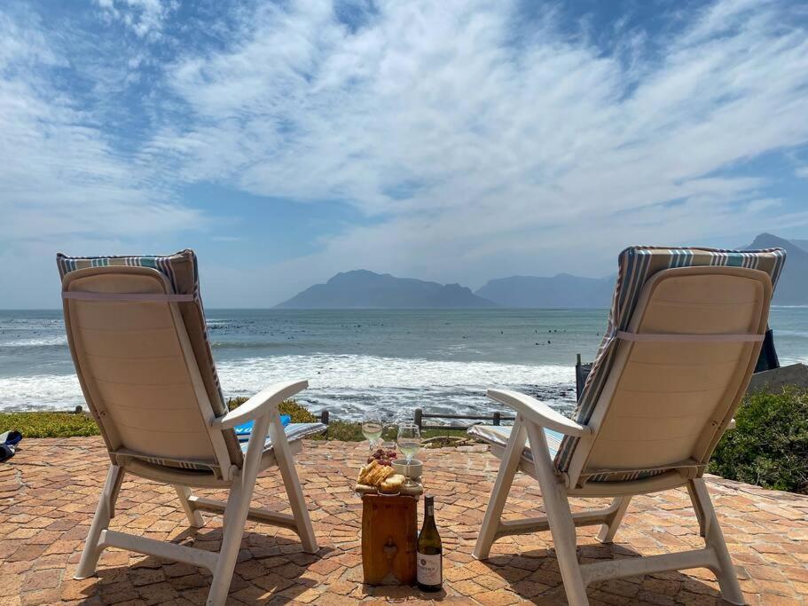 Family Surf Shack On The